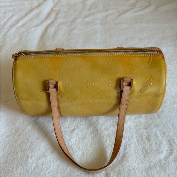 100% Authentic Louis Vuitton Monogram Vernis Bedford Handbag - Picture 2 of 16